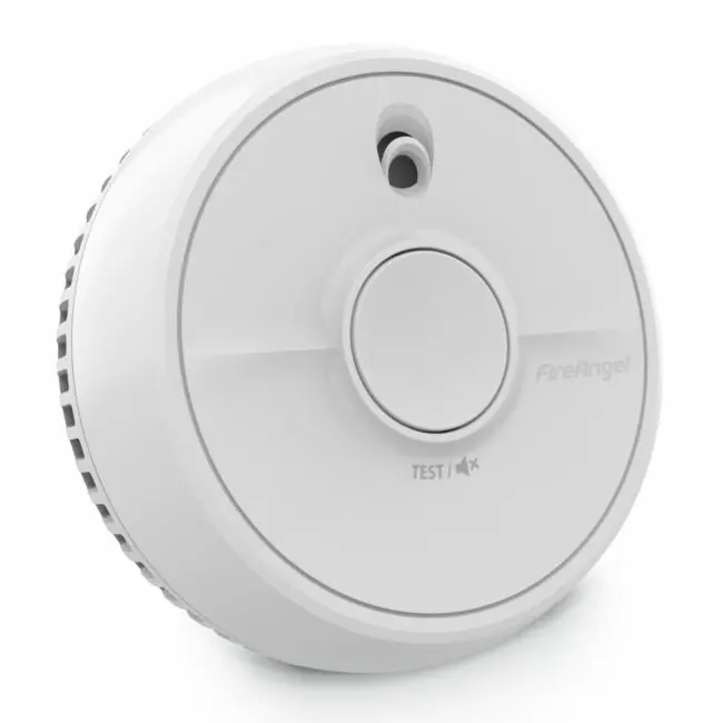 White round FireAngel SB1-R smoke alarm with central button and indicator light.