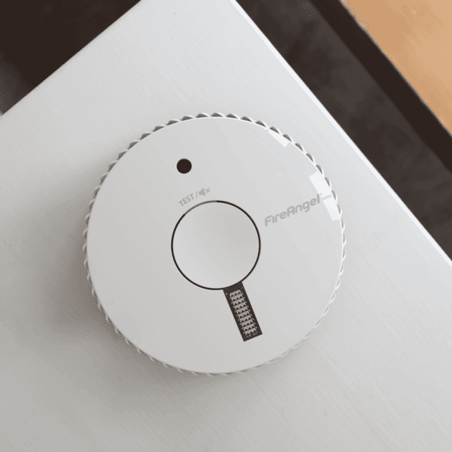 A white circular FA6611-R with a circular design.
