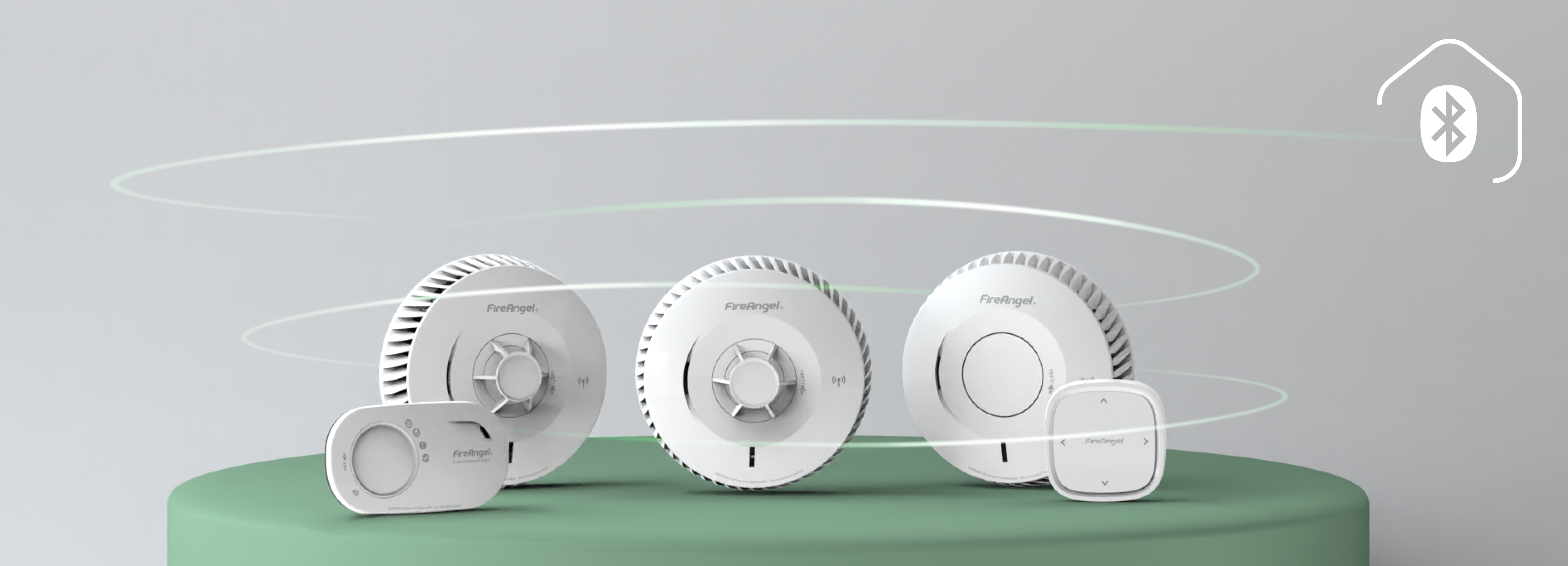 Four white linked alarms on green with Bluetooth and Matter icons above.